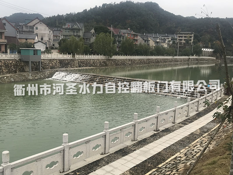提升式液壓鋼閘門(mén)-01